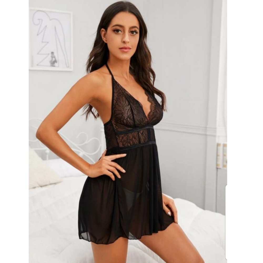 Lace Halter Lingerie Set - Picture 3 of 8